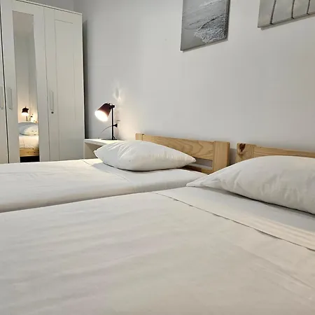 Apartment 108a De 3 Con Terraza Gijon